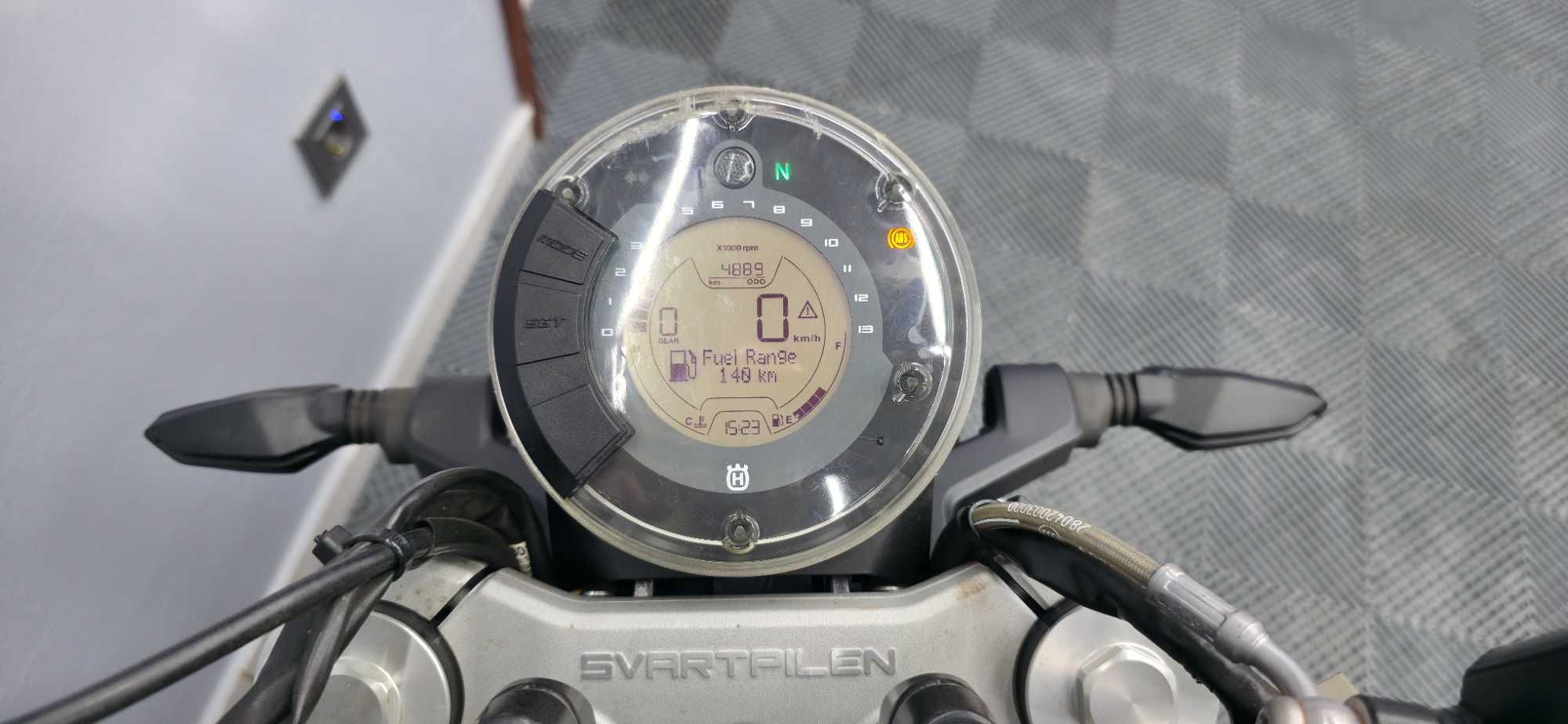 2019 Husqvarna Svartpilen 401