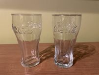 2 szklanki coca-Cola 340 ml