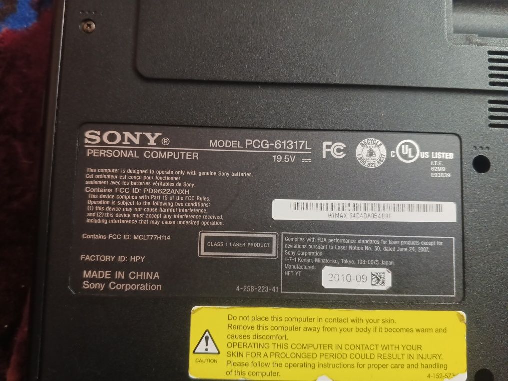 Ноутбук Sony PCG- 61317L Core i3  4gb ozu 500 hdd