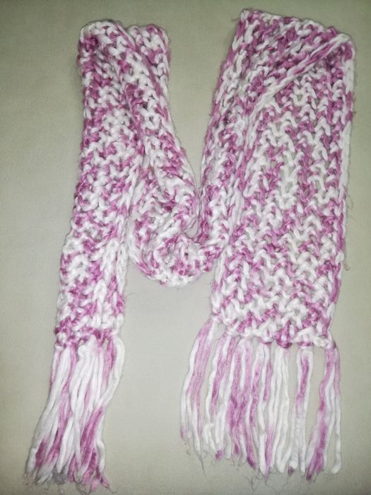 Cachecóis e lenços diversos