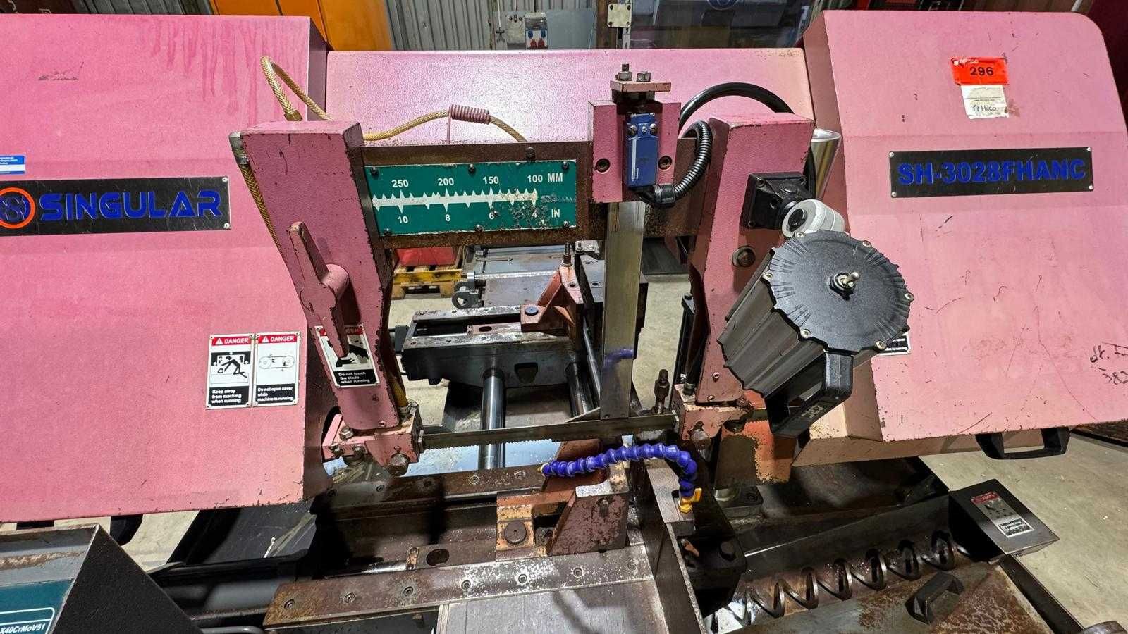 Piła automatyczna z podajnikiem SINGULAR MACHINERY, 2008, świetny stan