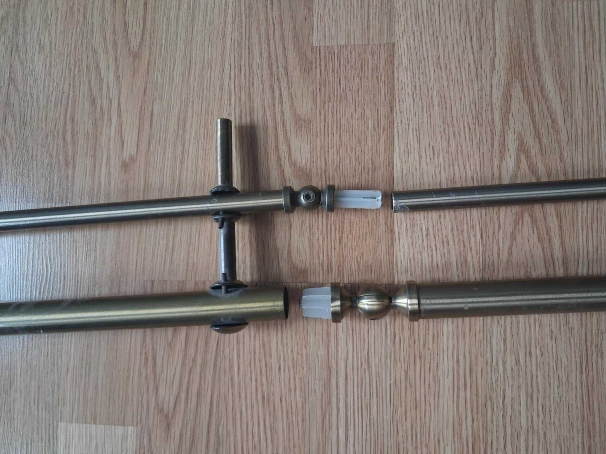 Metalowy karnisz podwójny łączony o dł. w osiach mocowania 114,5x202cm