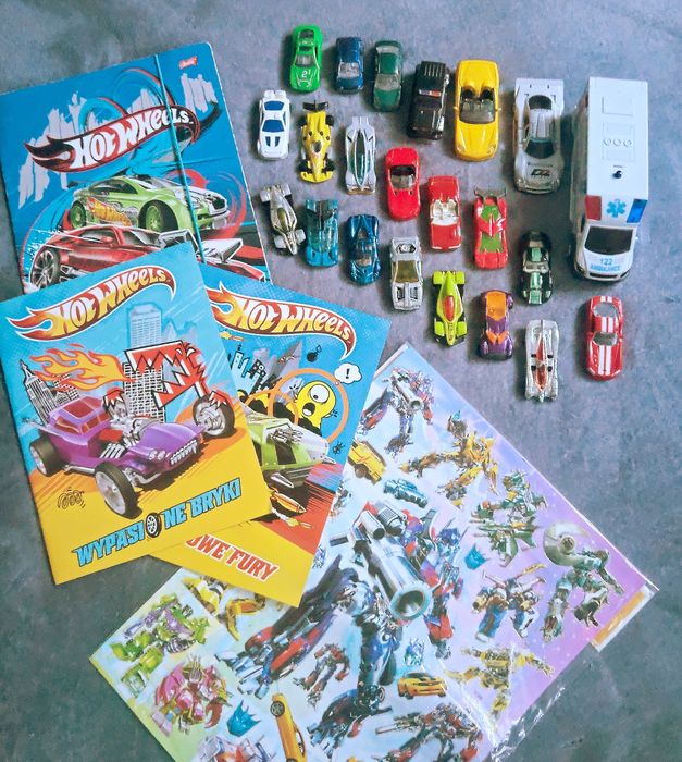 Rysoraki hot wheels autka samochody gazetki auta