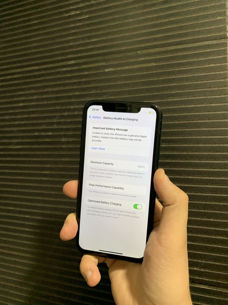 iPhone XR — Полный бак, 256 гигов, и вперёд без тормозов