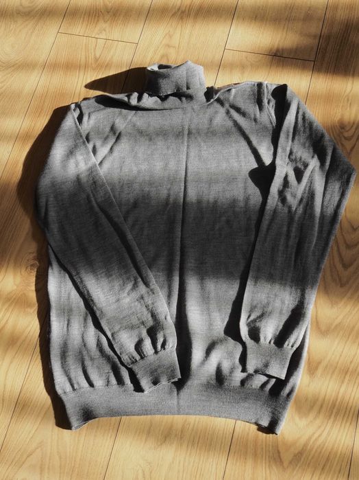 Sweter golf Oscar Jacobson 100% merino – rozmiar L