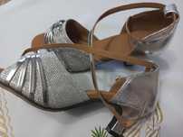 Buty do tańca Nowe r.39 wew.24.2cm