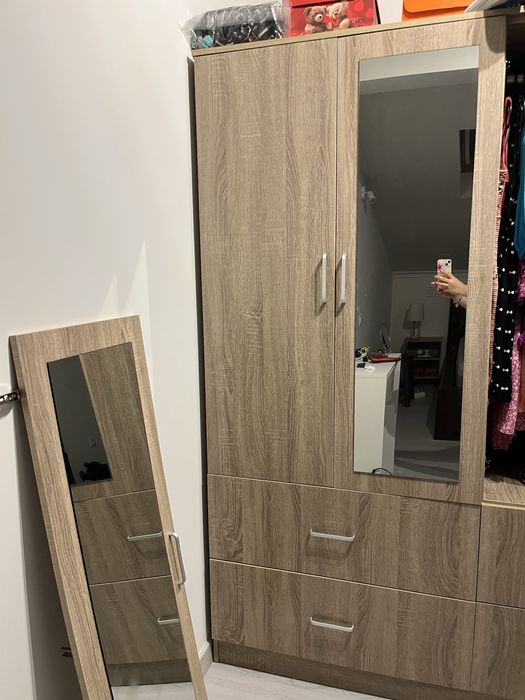 Guarda roupa 4 portas