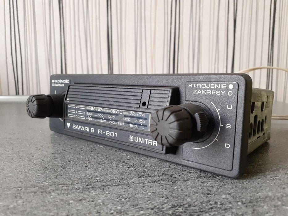Radio Unitra R-801 Diora Safari 6 samochodowe retro PRL Fiat 125p 126p