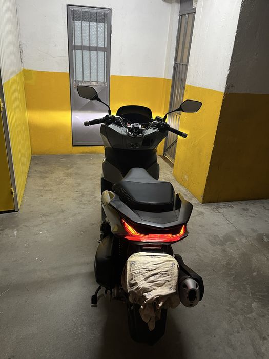 Honda PCX 125 ano 2023