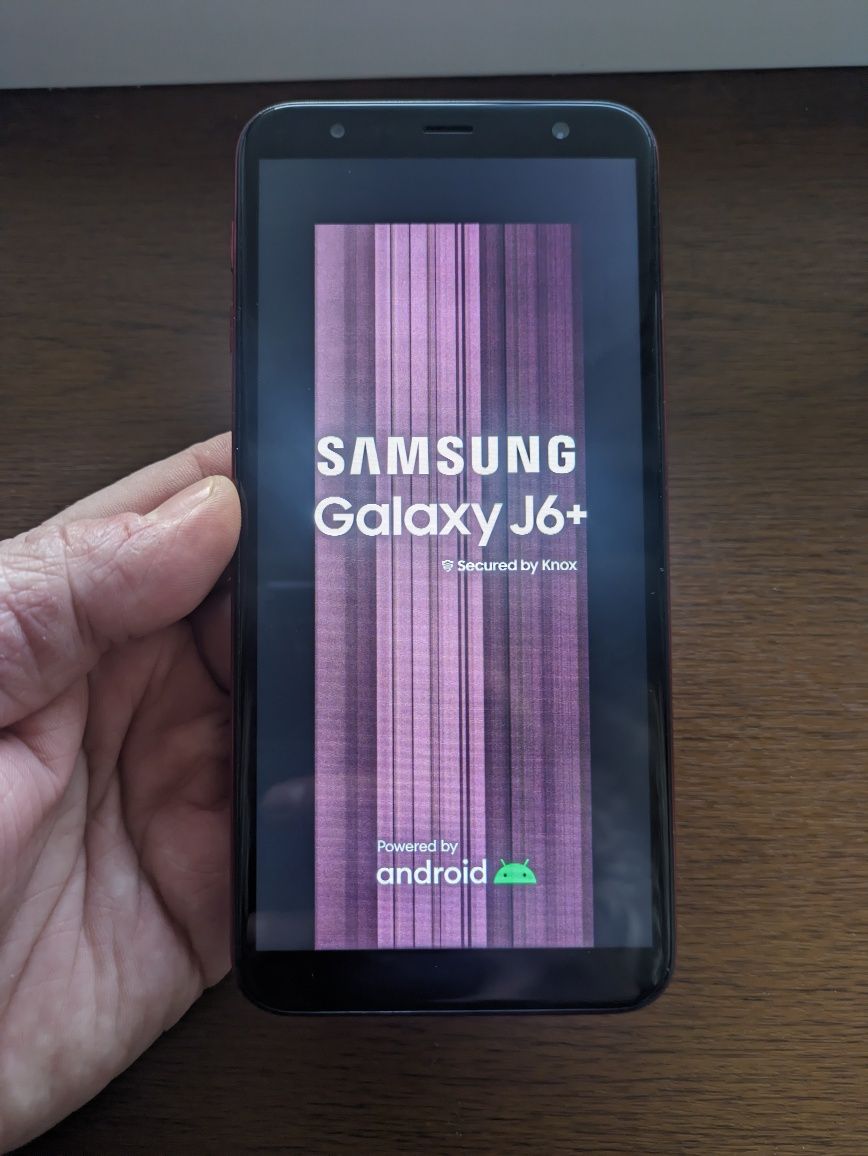 Samsung Galaxy J6+ (екран нюанс)