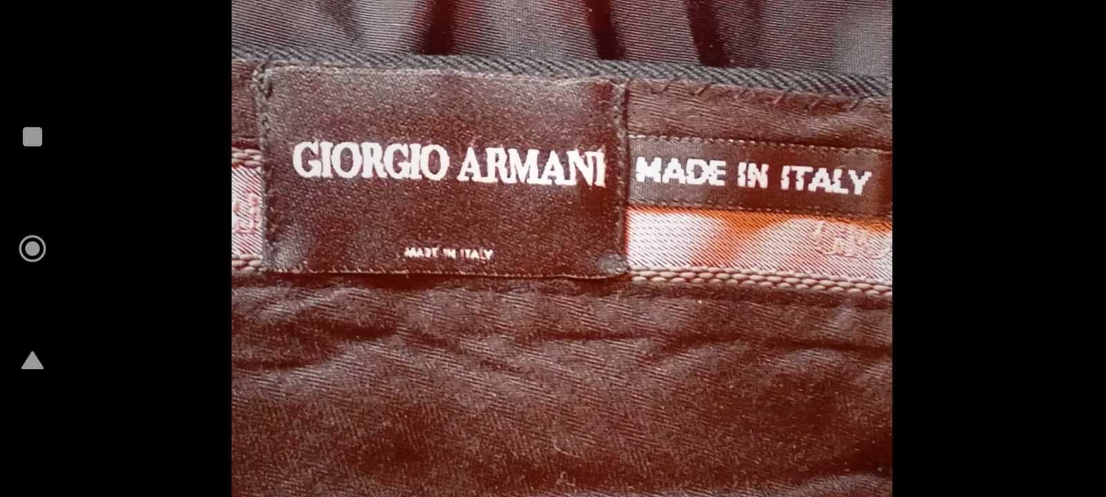Garnitur Giorgio Armani
56