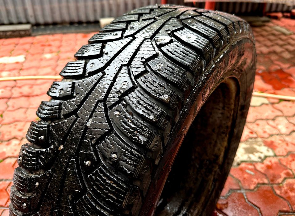 Колеса на шинах 4х114,3 зимові Nokian 195\65\R15 dia 66,1мм