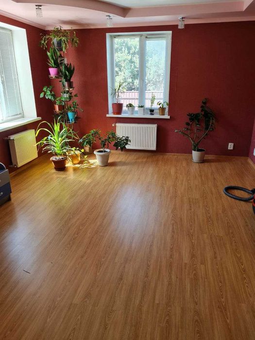 Продам 3-х пов. цегляний БУДИНОК в с. ВІЛЬНІЙ ТЕРЕШКІВЦІ.  137000