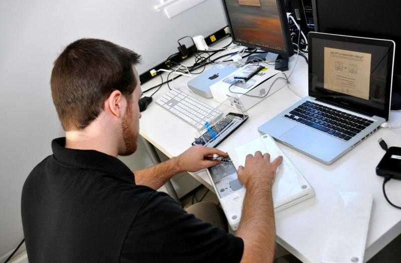 Ремонт комп'ютерів та ноутбуків