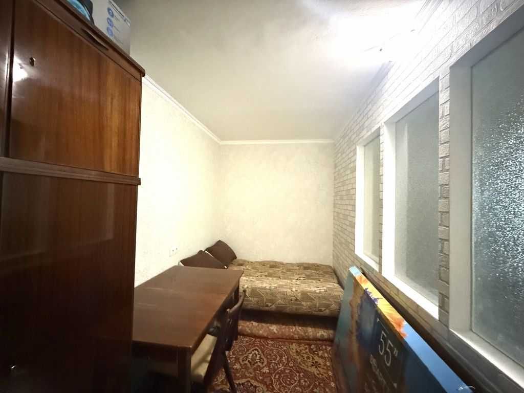 Продам 1-комн. квартиру Заболотного/Добровольского пр.