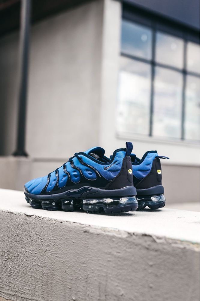 Мужские Кроссовки Nike VaporMax Plus в 3 цветах 40-45р