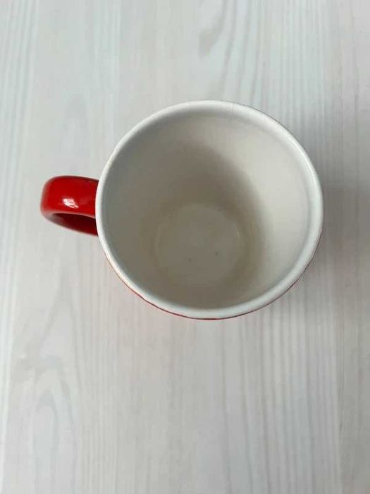 Czerwony kubek 300 ml
