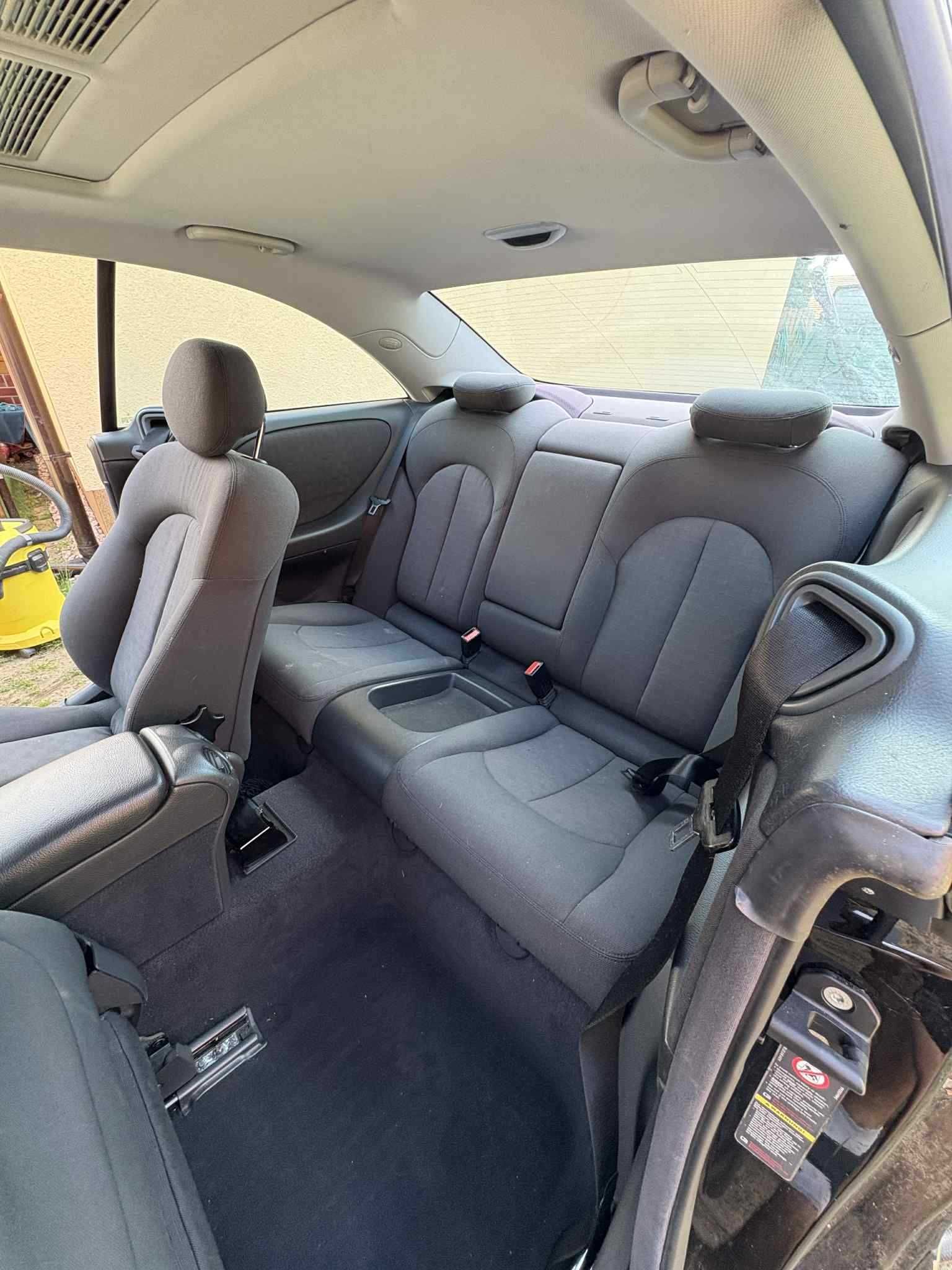 Mercedes-Benz clk 200 kompressor (na części)