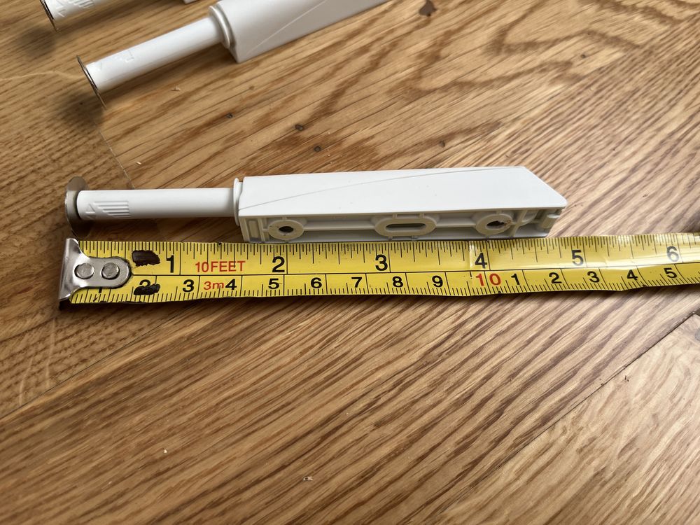 7 szt. Tipon tip-on pdbojnik meblowy