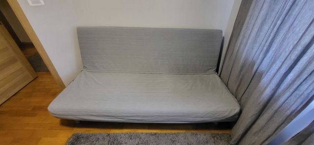 IKEA BEDDINGE kolor szary + pojemnik na pościel