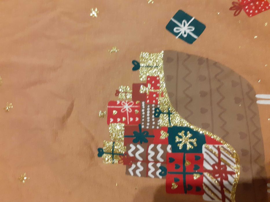 Ubrańia świąteczne dla dziewczynki