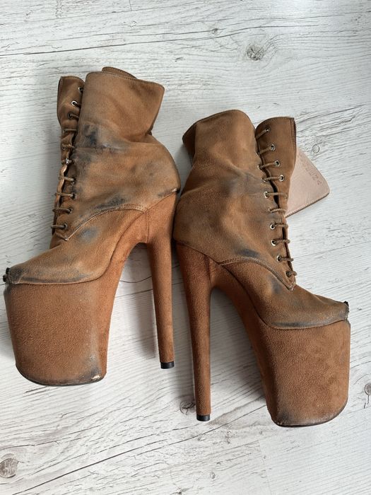 Продам СТРІПИ б/в (36 розмір)