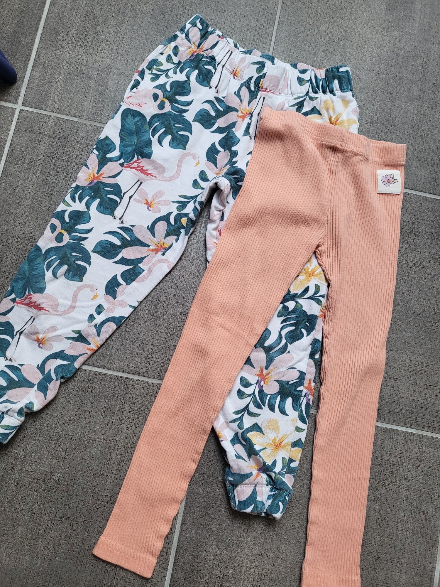 128 reserved spodnie dresowe dresy legginsy pepco jak nowe
