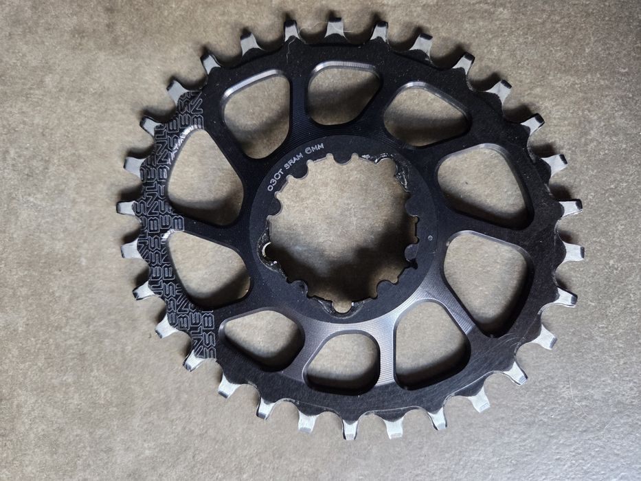 Tarcz Banless  30t owalna SRAM Direct Mount GXP 6mm