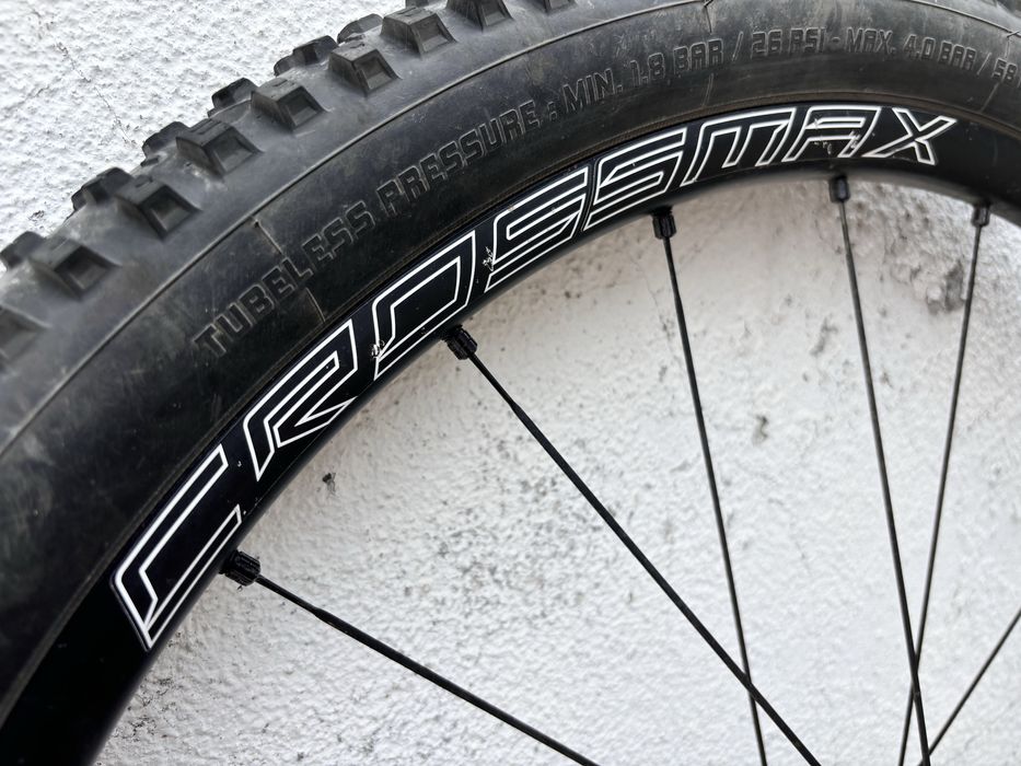 Par de rodas Mavic CROSSMAX SL 29”