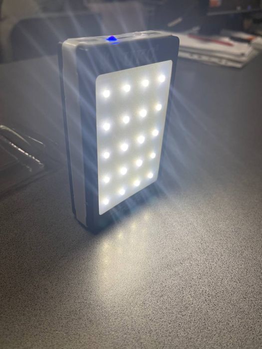 Новий павербанк на 90 000 Mah з потужним ліхтарем