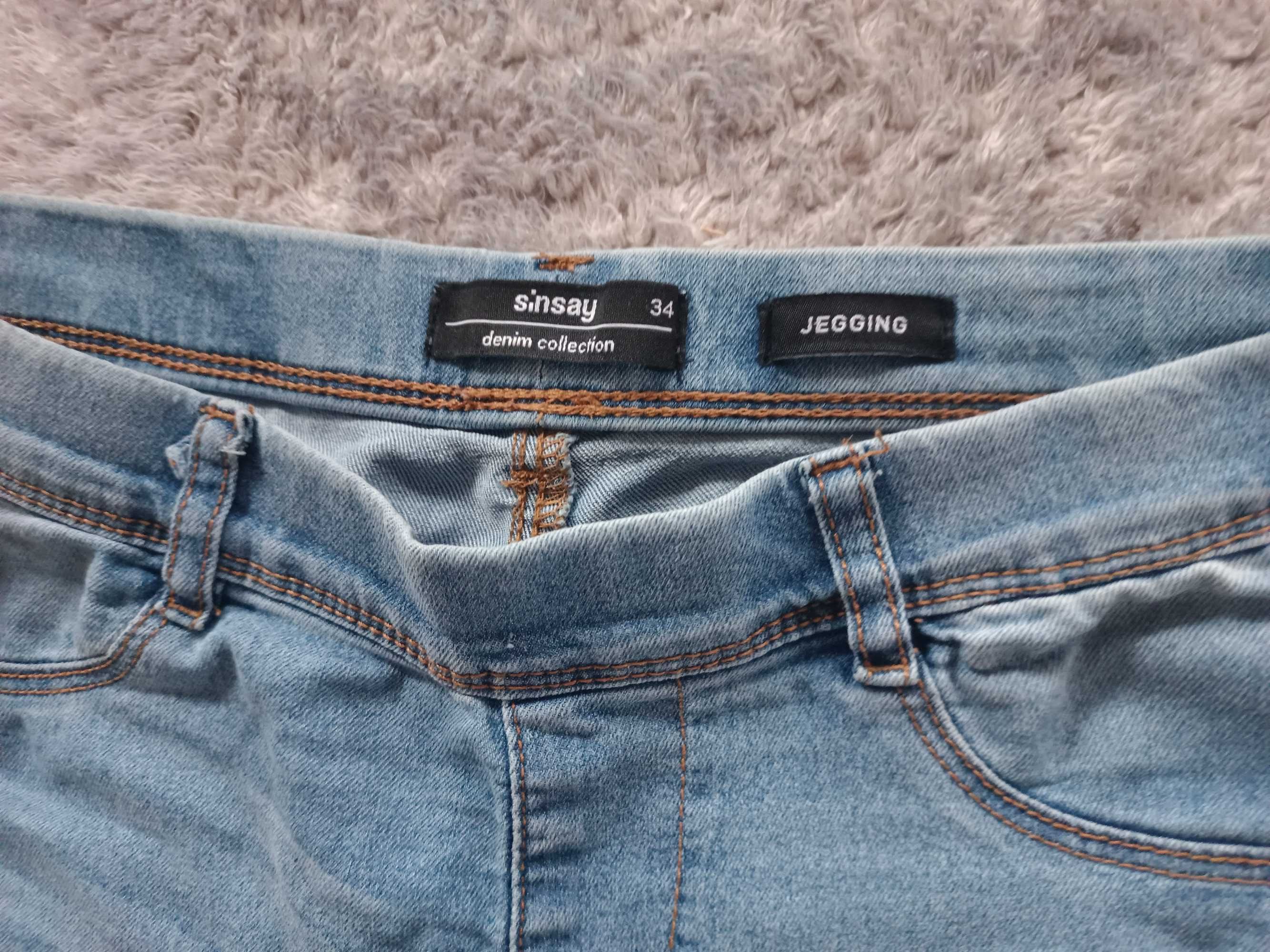 Jegginsy blue Sinsay 34, xs miękki jeans, dopasowują się do figury