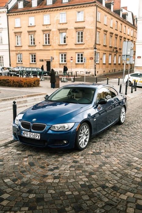 BMW Seria 3 BMW 335i e93