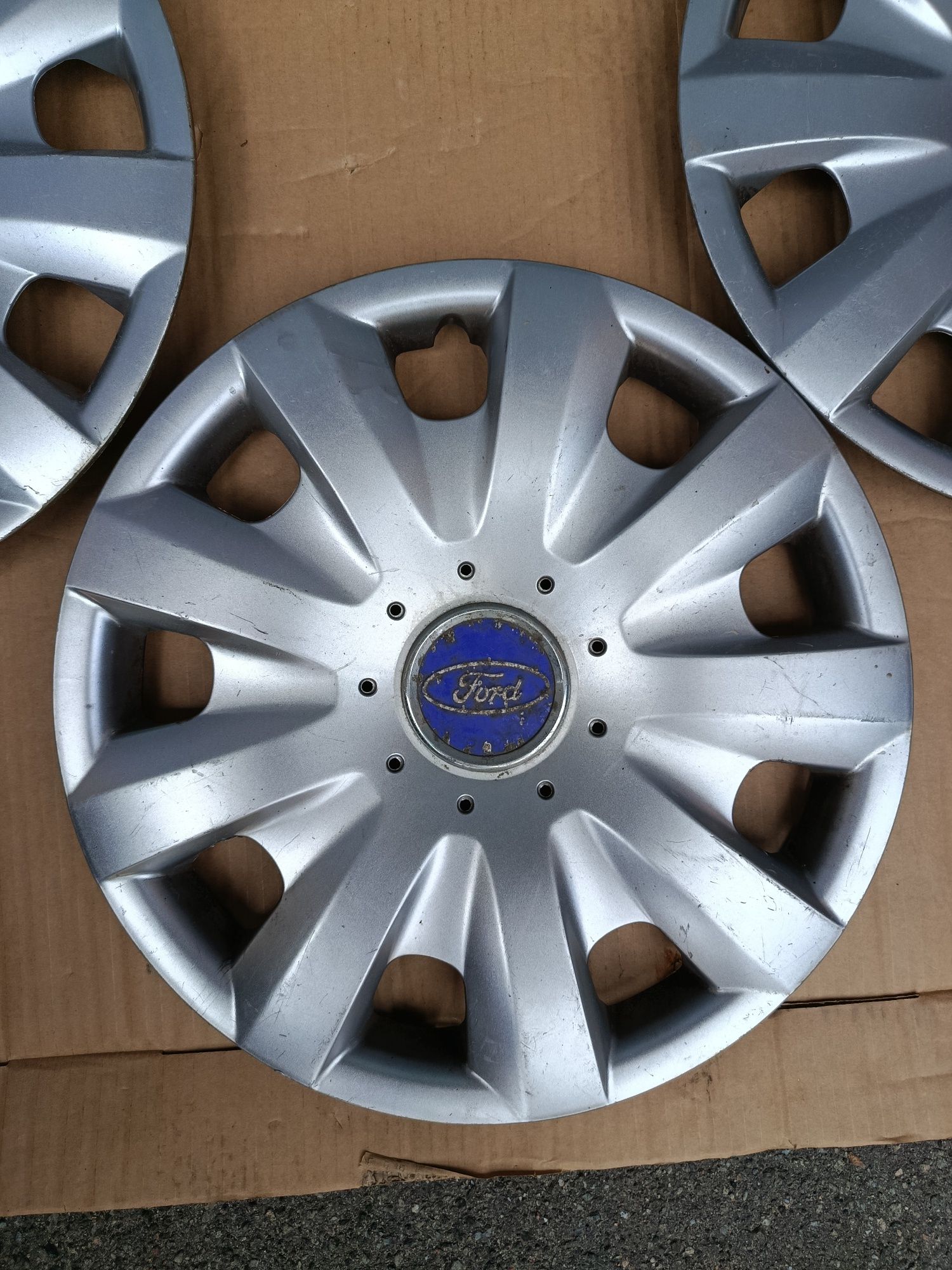 Колпаки R15 Ford