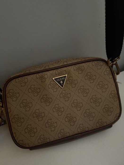 Torebka Guess uzywana