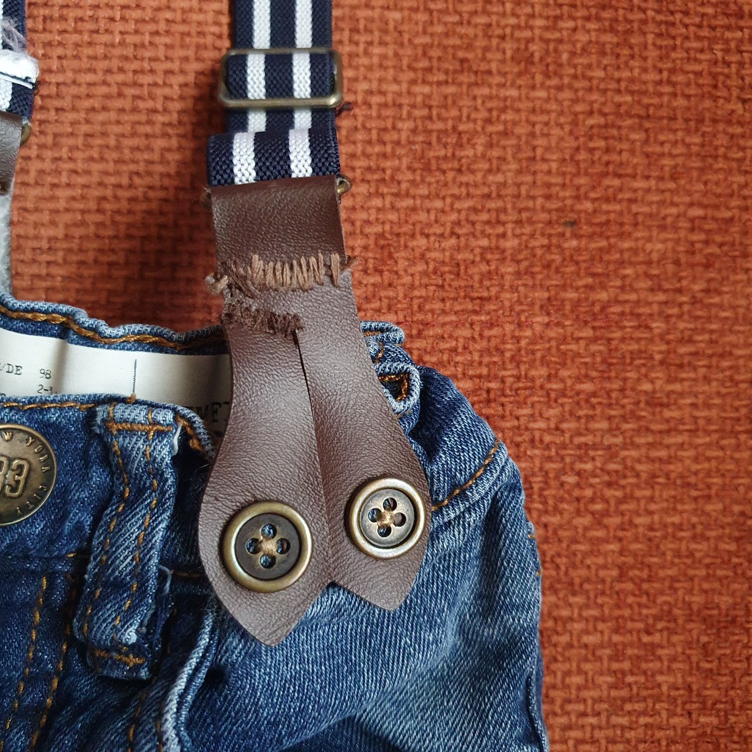 Jeansy chłopięce SlimFit 98 Lupilu z szelkami