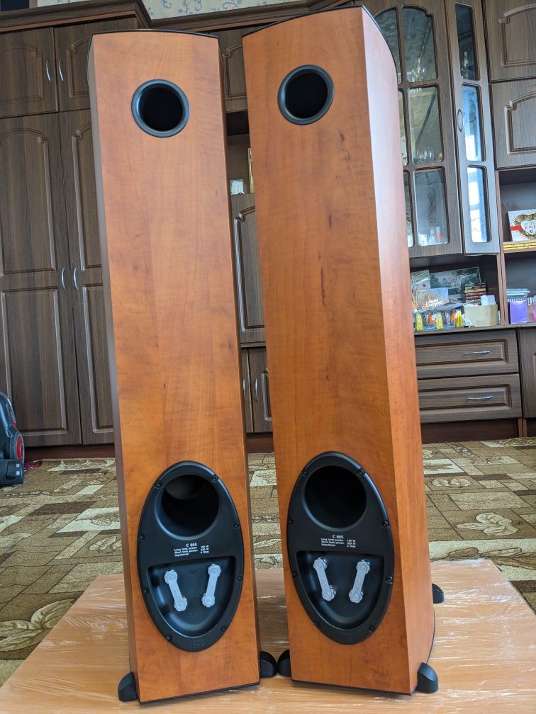 Продам HI-END акустические системы Jamo C805 В ИДЕАЛЕ MADE IN DENMARK!