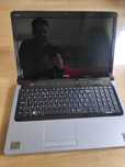 Dell 17 cali Core 3i 4gb system JBL