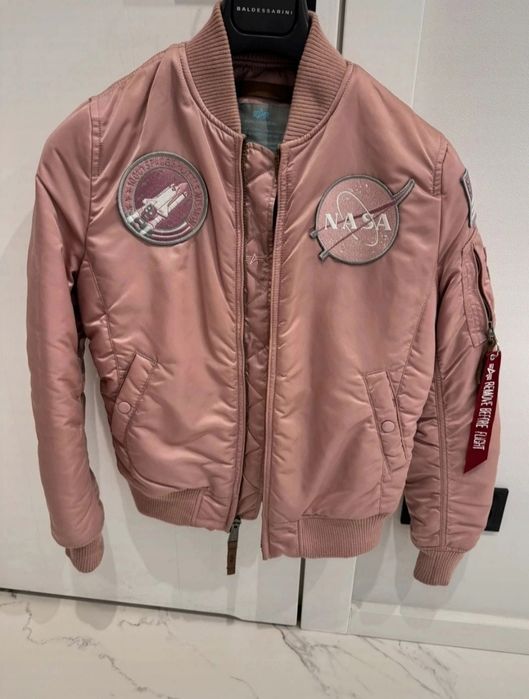 Alpha industries S