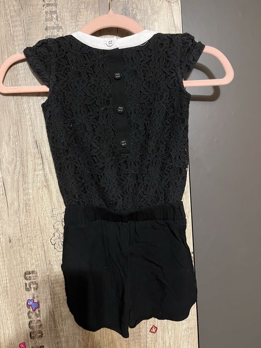 Kombinezon dla dziewczynki 98/104 cm.