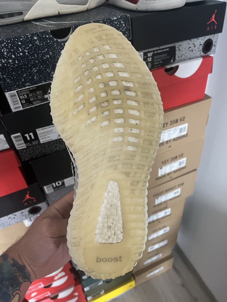 Adidas Yeezy 350 Zebra