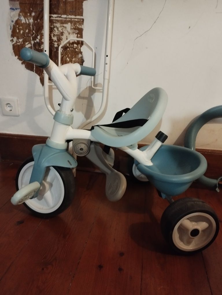 Triciclo evolutivo Smoby (semi-novo)