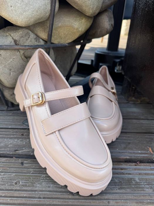 Туфлі лофери жіночі 36,37,39,40