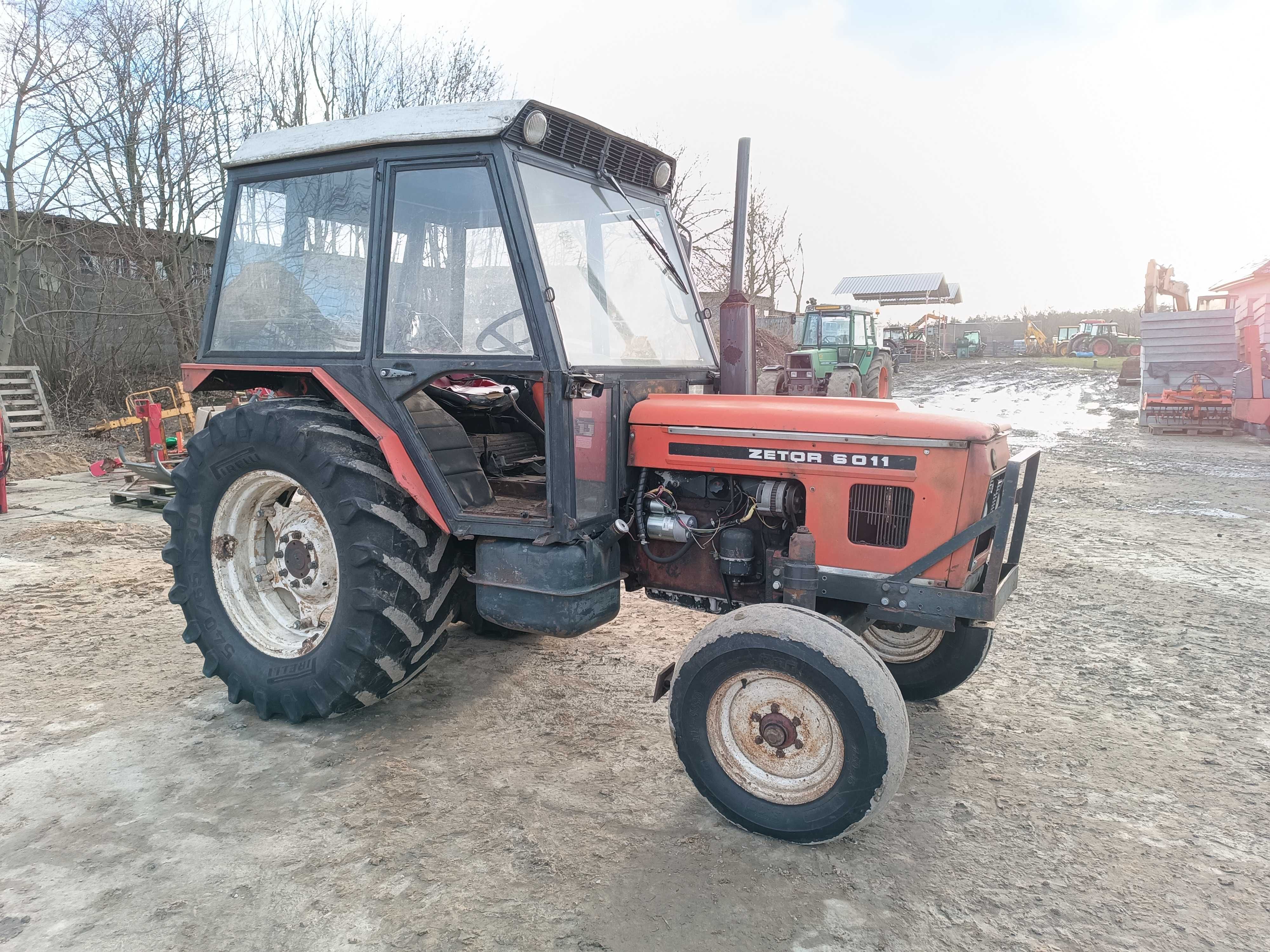 Zetor 6011 wersja exportowa wspomaganie dodatkowy rozdzielacz 7011