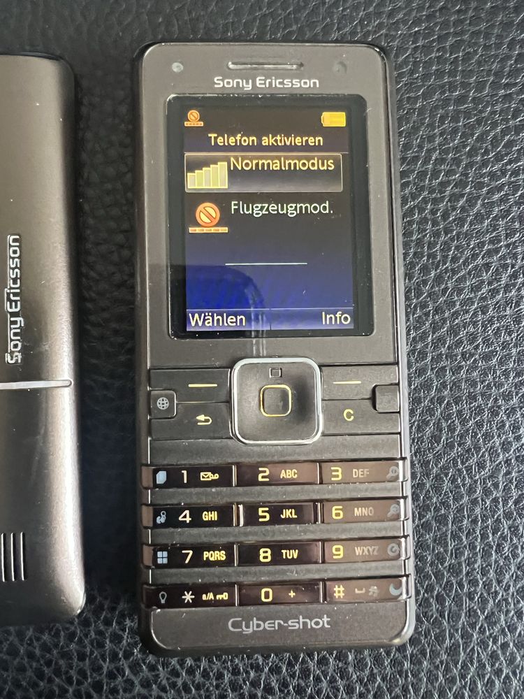 Мобільний телефон Sony Ericsson K770i