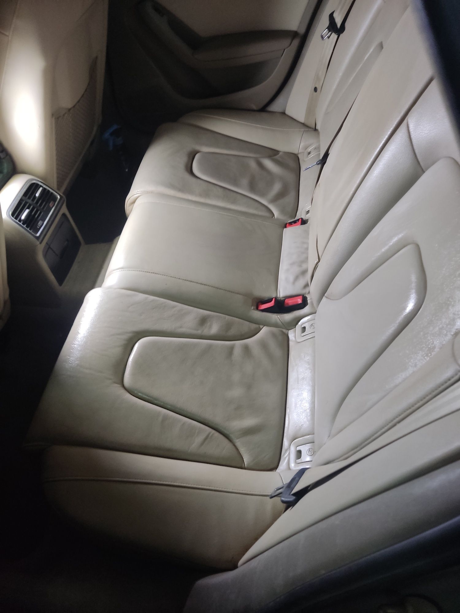 Interior bancos Audi A4 B8