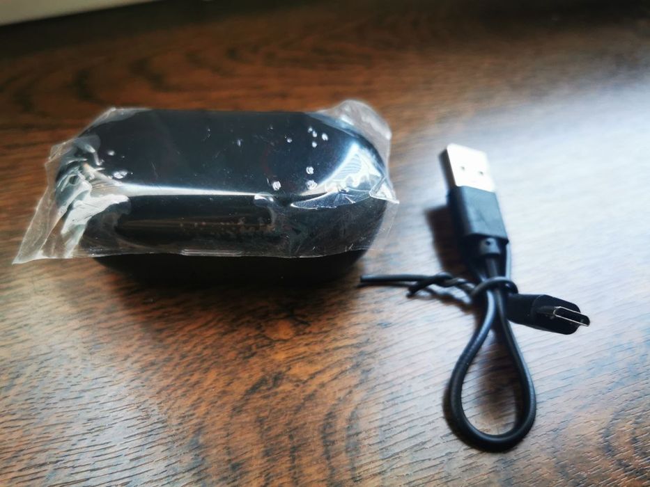 Безпровідні Bluetooth гарнітуру (навушники вкладиші)