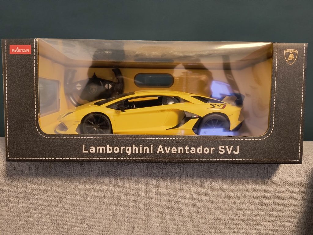Rastar Lamborghini Aventador SVJ 1:14