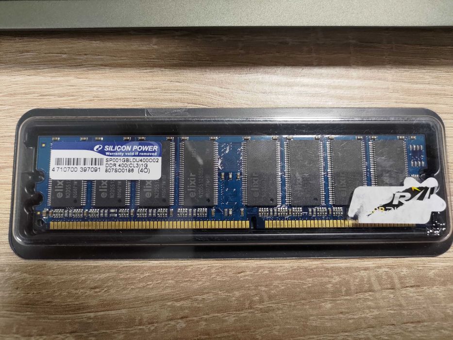 Memória RAM Silicon Power SP001GBLDU400O02 DDR400 (CL3) 1GB