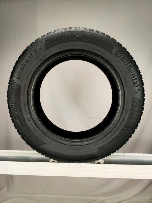 Opony 215/65R17 zima 215/65/17 CONTINENTAL (4x4/SUV) OO13122