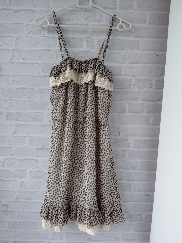 Zwiewna sukienka M/L